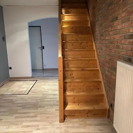 Grosse Personalunterkunft In Apartment