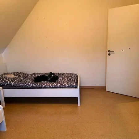 Grosse Personalunterkunft In Apartment