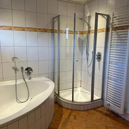 Apartment Grosse Personalunterkunft In *